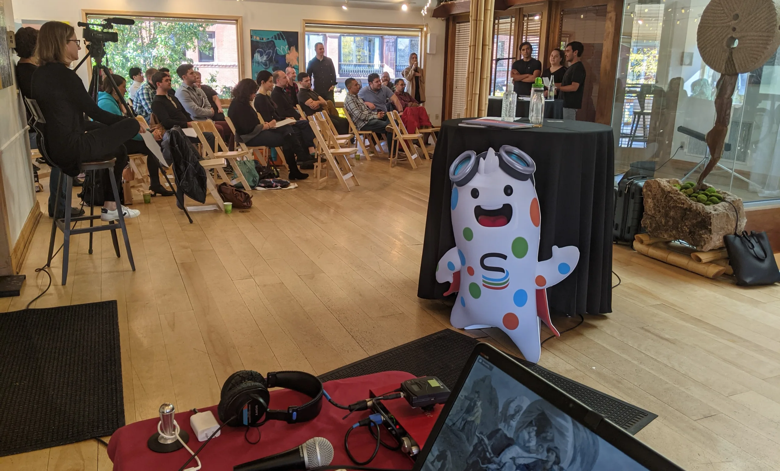 Key learnings for streaming live meetings with remote audiences